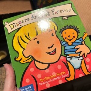 ❤️Diapers are not forever book